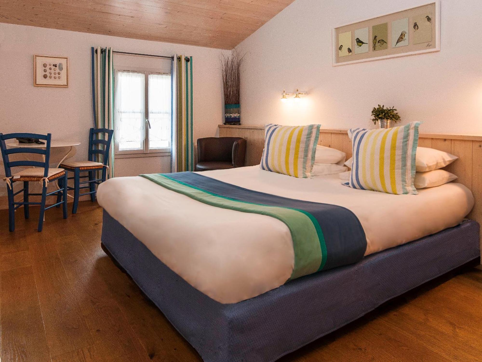 Hotel La Galiote En Re Ла-Флотт Екстер'єр фото